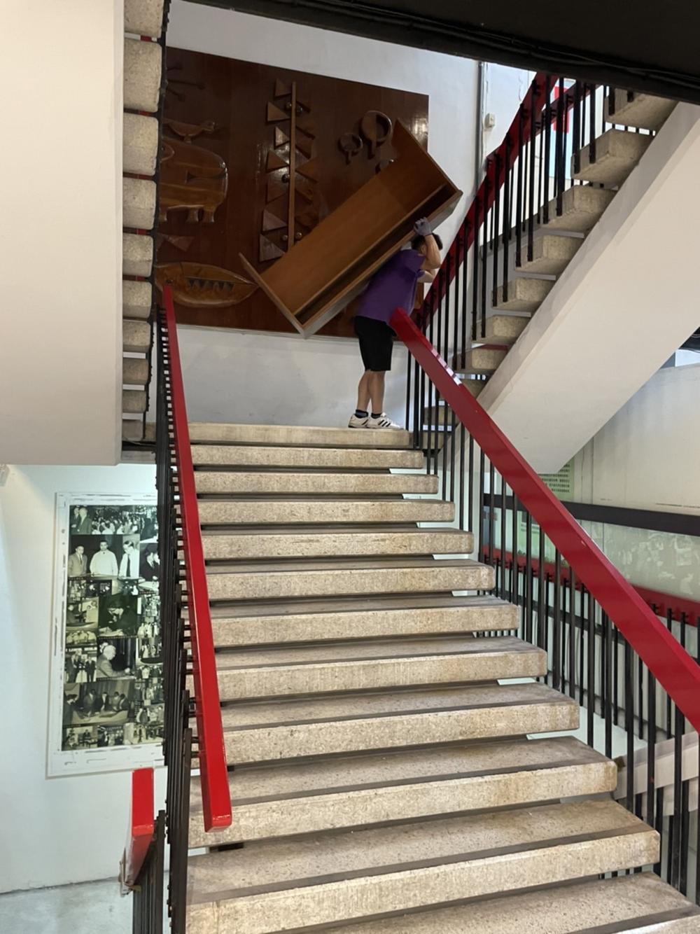 台大農列館室內移動